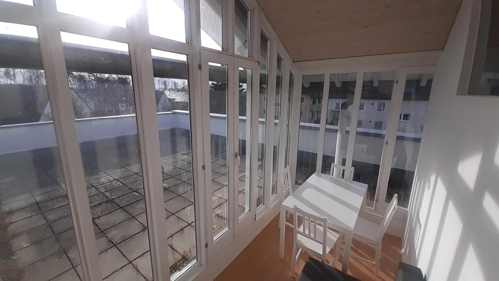 Apartamento 3 Privat Freie Zimmern Biberach an der Riß Exterior foto